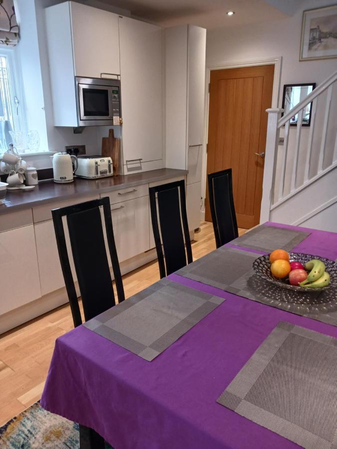 Bodlondeb Castle Bed & Breakfast { Central Llandudno} Dış mekan fotoğraf